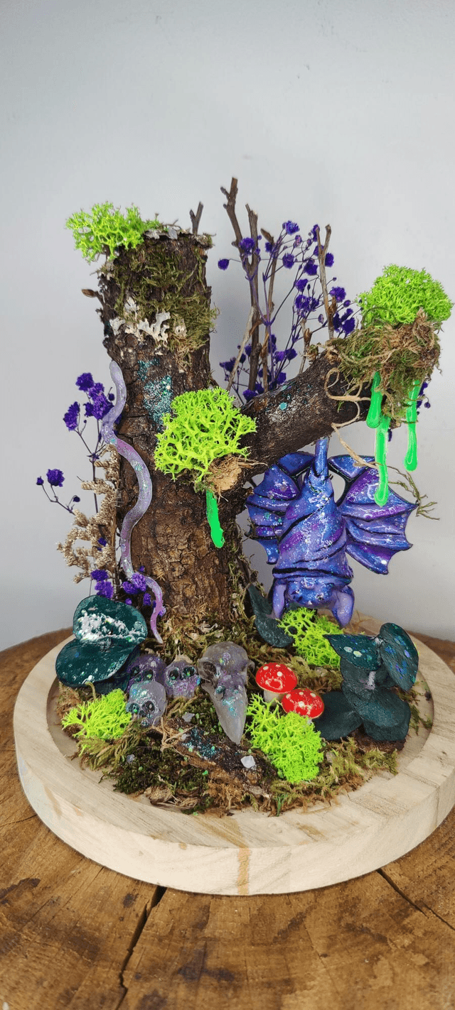 Fantasy sous cloche: La chauve souris phosphorescente