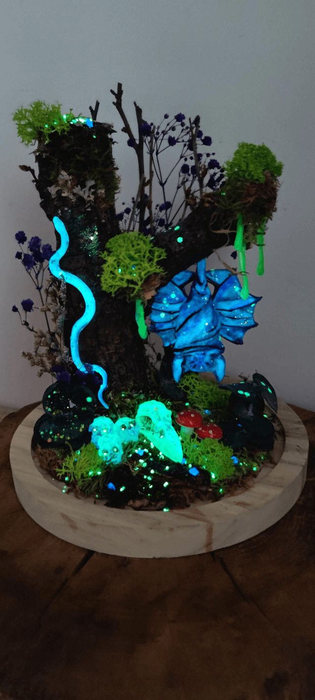 Fantasy sous cloche: La chauve souris phosphorescente