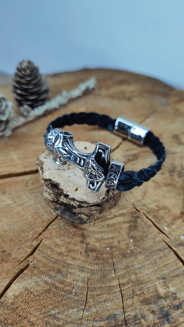 Bracelet homme en cuir tressé noir modèle serpent